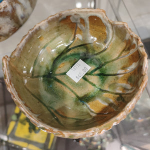 Hand carved leaf bowl - small - Tatty K