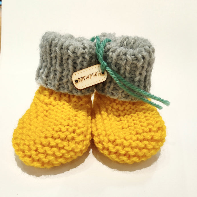 Baby Boots - Hand knitted - Grey cuff - Sunshine Yellow sock