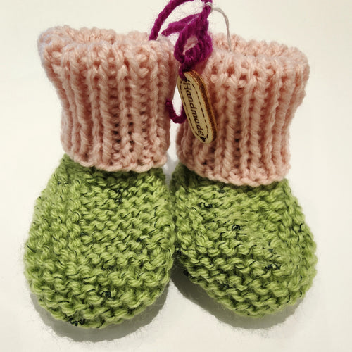 Baby Boots - Hand knitted - Baby pink cuff - Lime sock