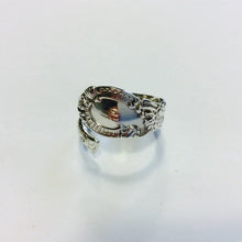 Load image into Gallery viewer, Vintage Sterling Silver Spoon ring.