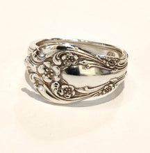 Load image into Gallery viewer, Sterling Silver Chateau Rose Spoon Ring
