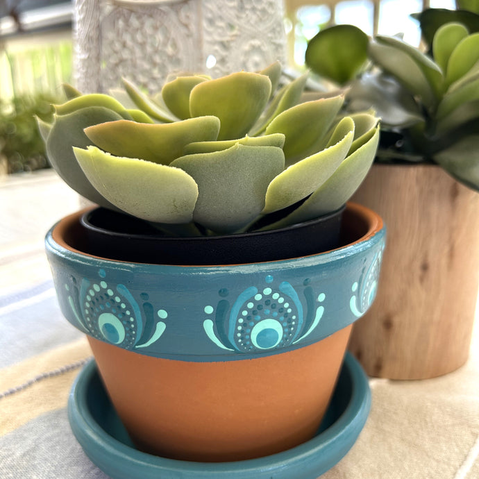 Earthen ware pot with blue trim