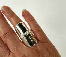 Load image into Gallery viewer, Sterling Silver shield Ring