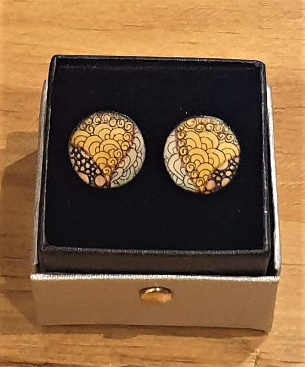 Stud Earrings #19 - Helen Kuster