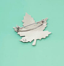 Load image into Gallery viewer, Vintage Bond Boyd sterling silver maple leaf brooch