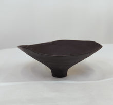 Load image into Gallery viewer, Carved string Ray vessel - small - Indigo Clay